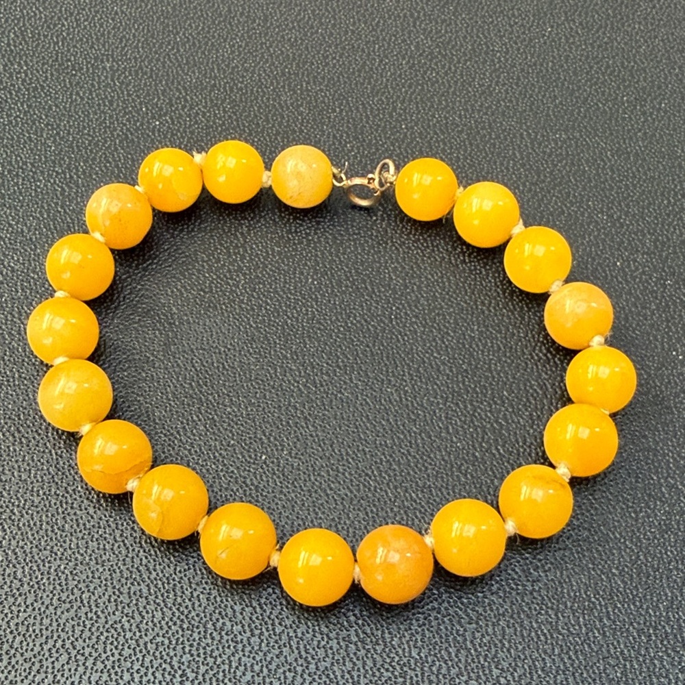 14k clasp Yellow Jade Beaded Bracelet